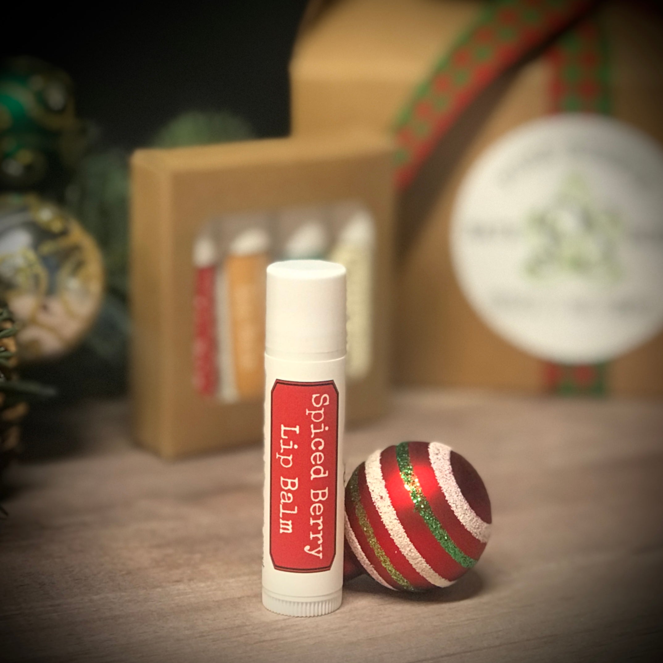 Set of 2 or 4 Lip Balms in Gift Box